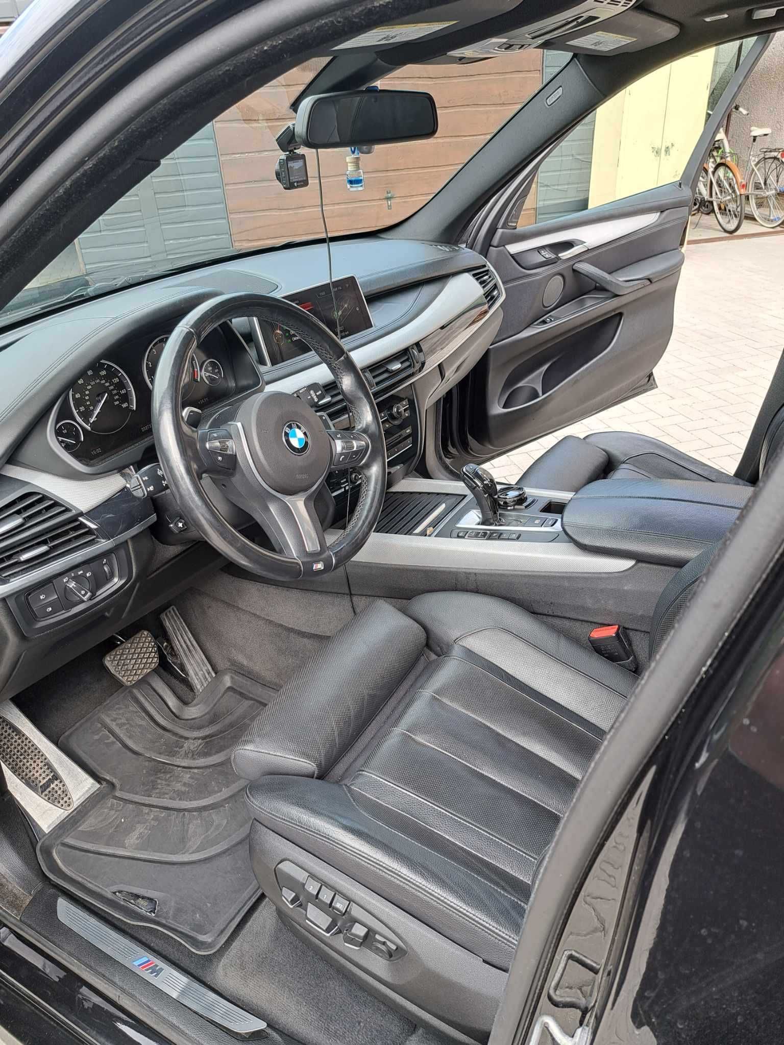 BMW x5 2014 r 7 osób 4.4 Benzyna