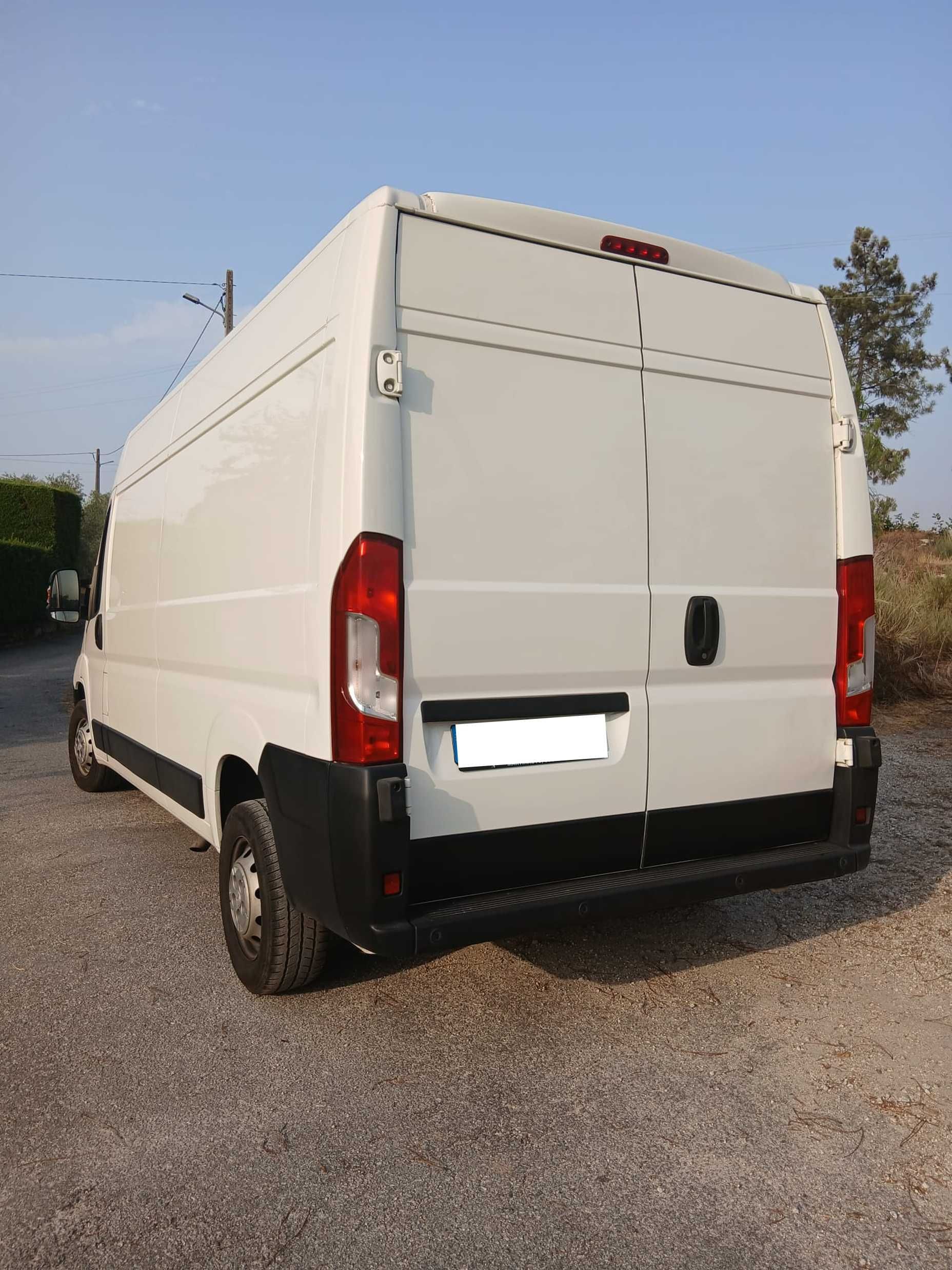 Peugeot Boxer Premium L3H2
