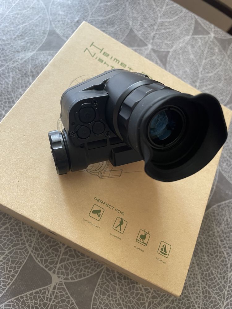 Прибор ночного видения NVG 10 под шлем Vector Optics WiFI