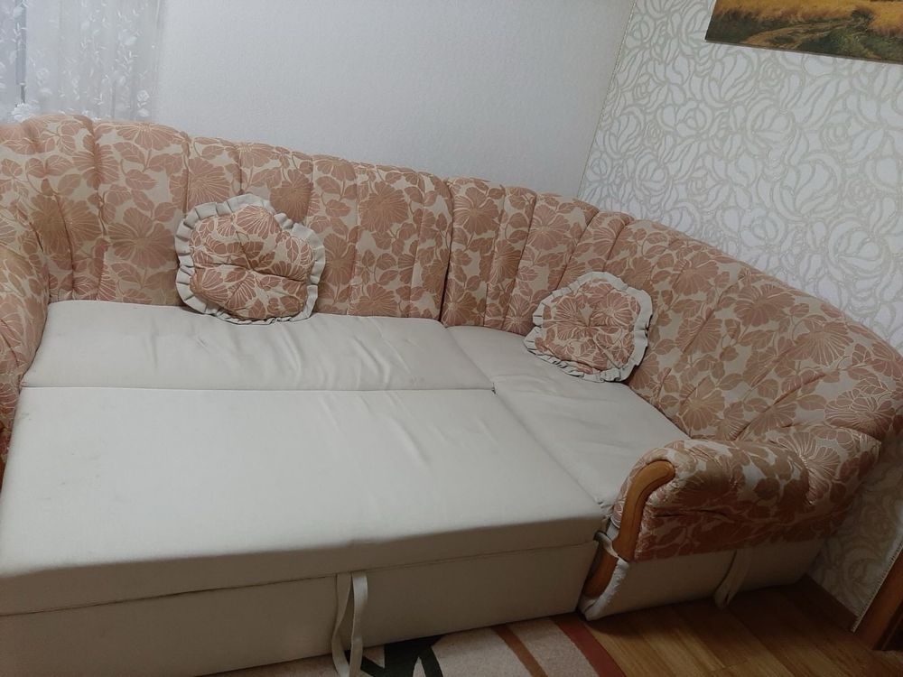 Продам диван б/у
