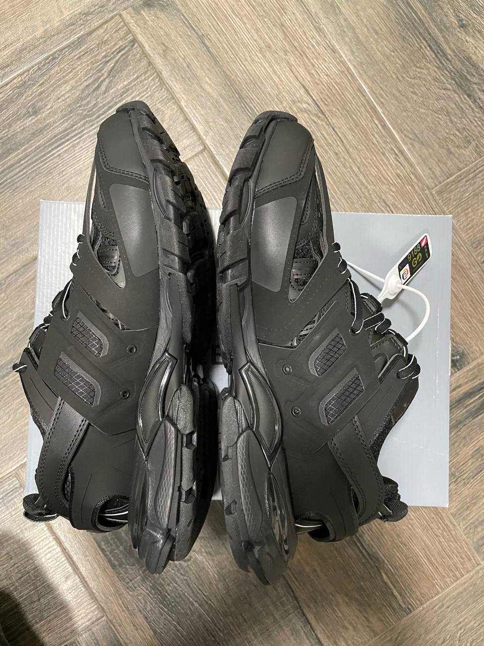 Balenciaga 3.0 Track Black