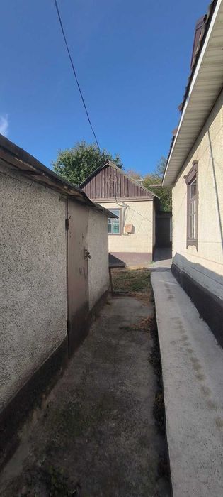 Продам будинок на 12 кварталі, зручна локація