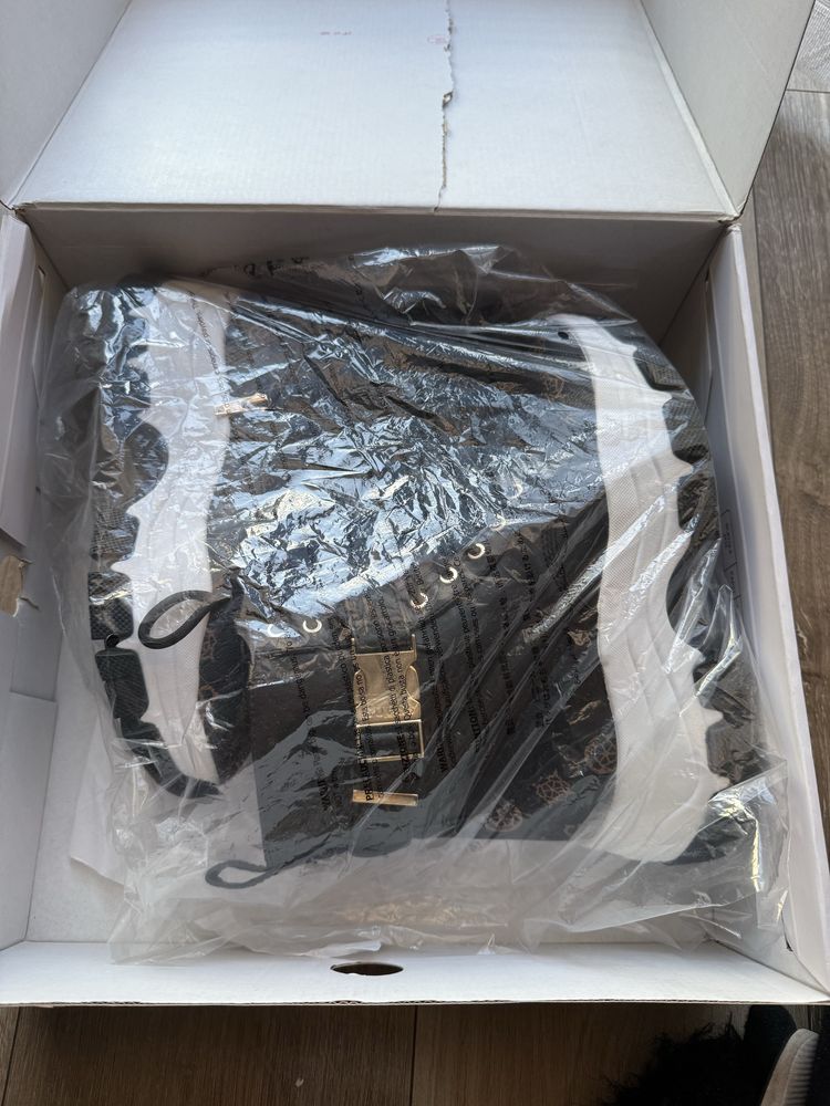 Botki sneakersy guess 38 za kostkę
