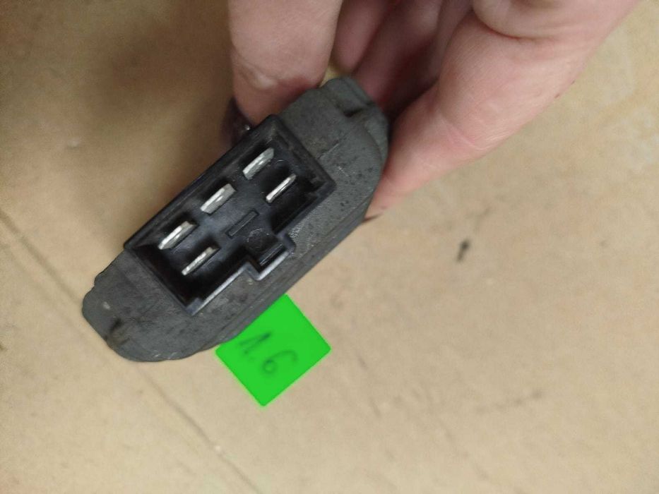 Regulator Napięcia Yamaha YZF R 125 [1.6]