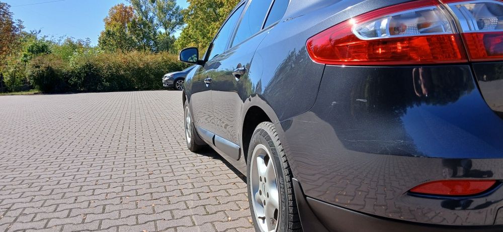 Продам Рено Флюенс