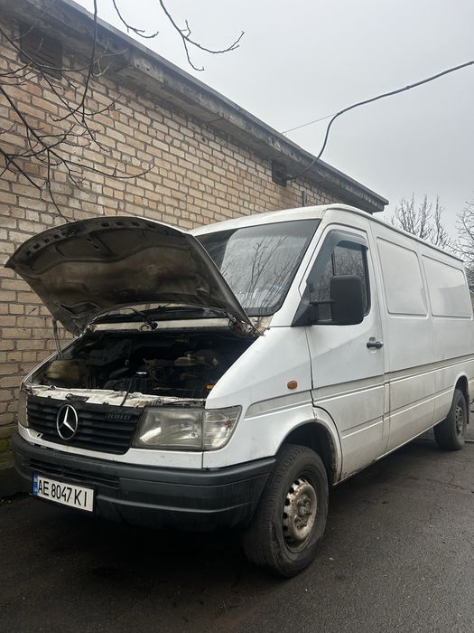 Mersedes-Benz Sptinter 2.3 СРОЧНО!