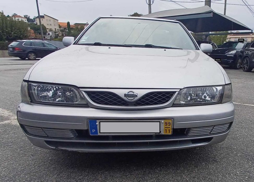 Nissan Almera 1999