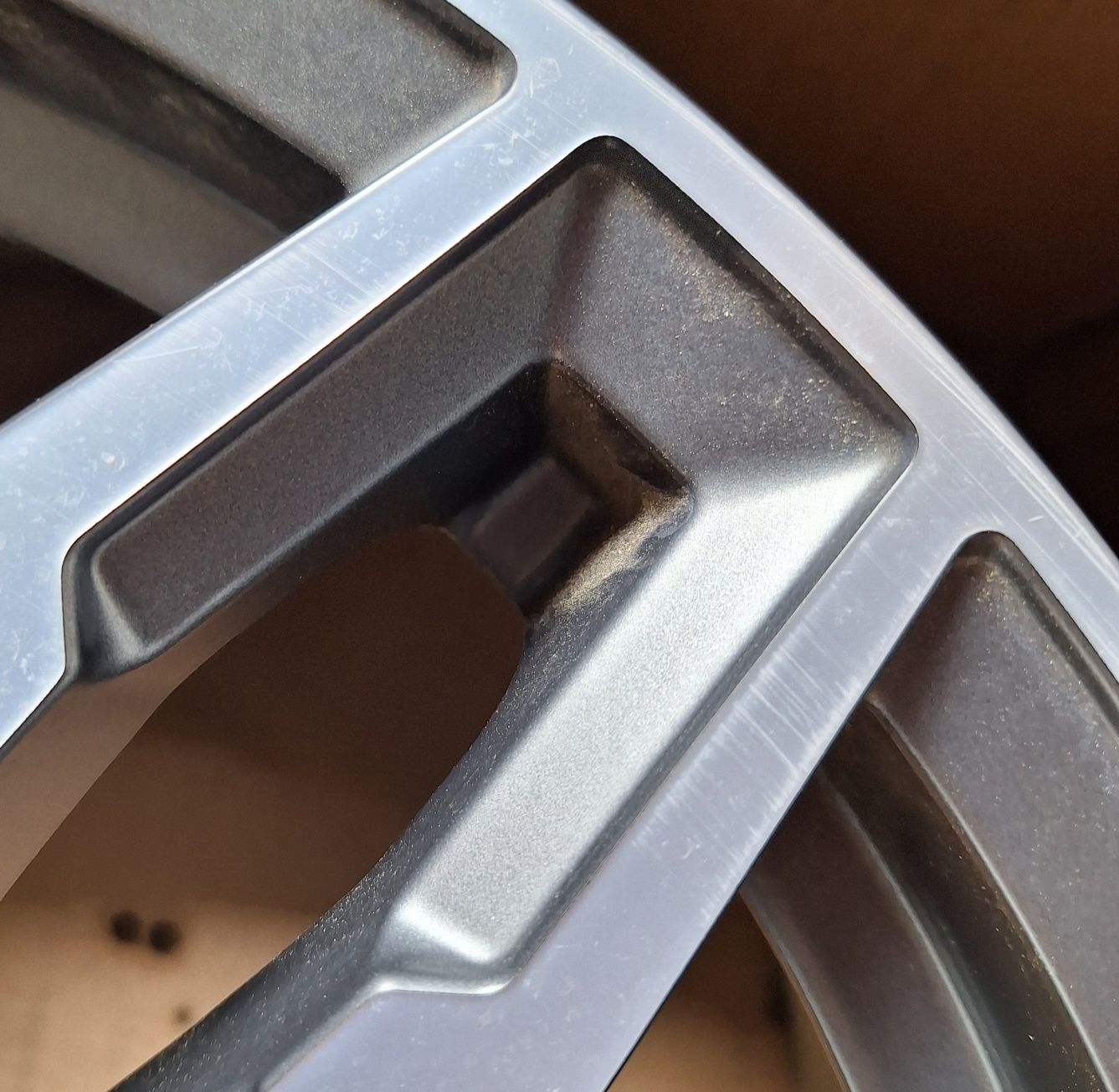 Felgi 19 BMW 5 G30 G31 7 G11 G12 X3 G01 X4 G02Alufelgi 5×112 Komplet