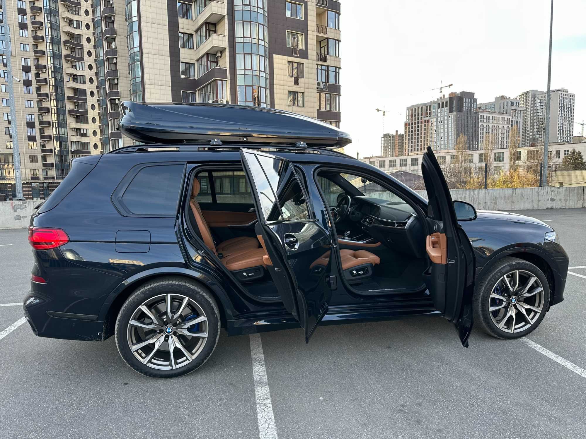 Продам BMW X7 М50і ТОП комплектація