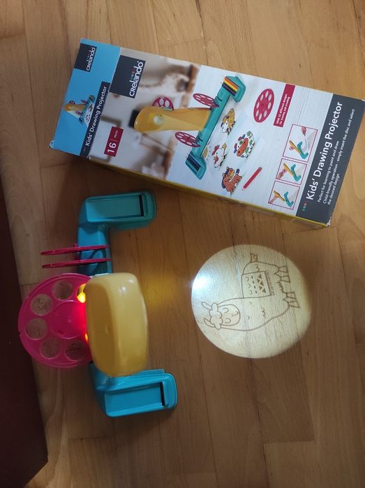 Dziecięcy projektor do rysowania