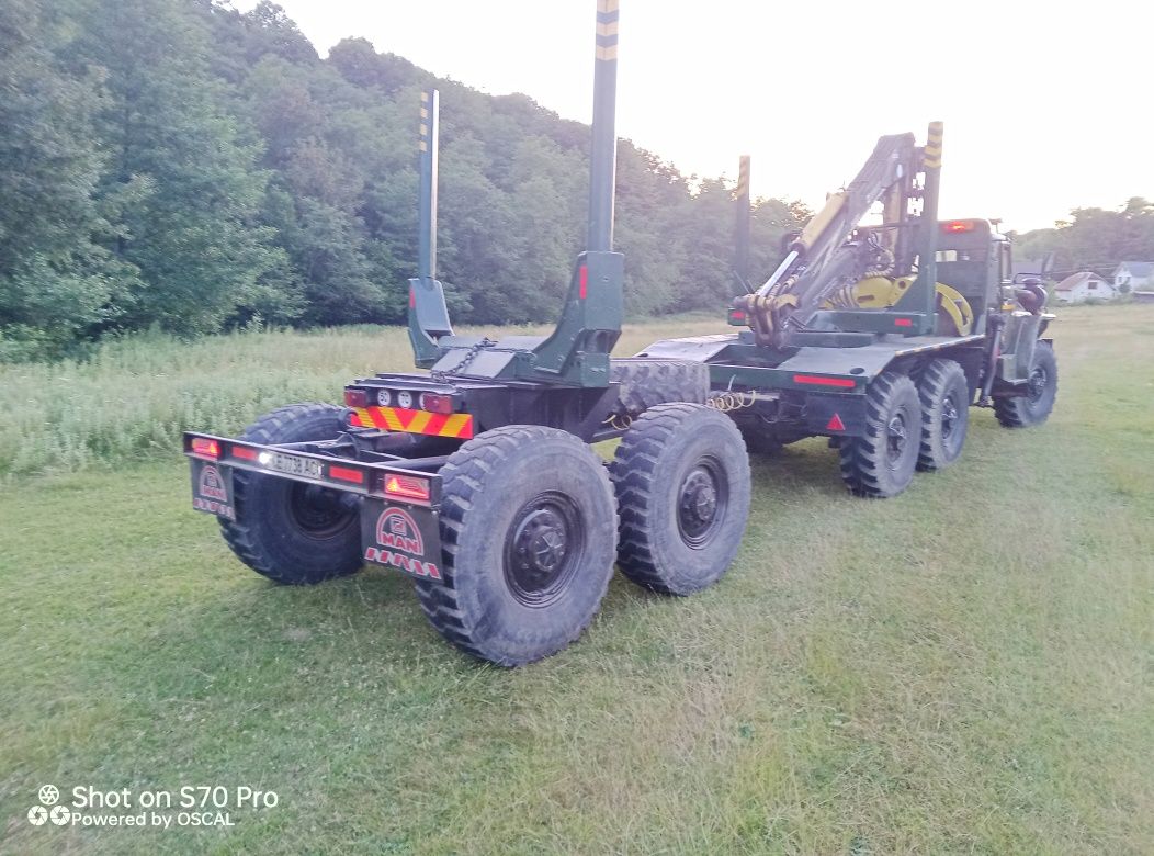 Урал 4320 в хорошому стані.