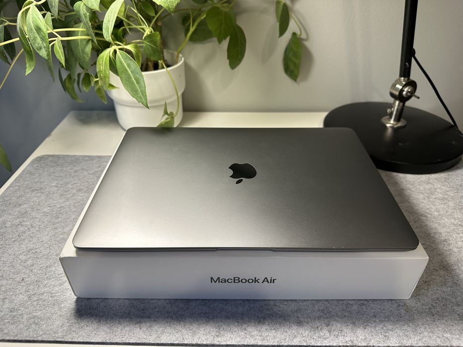 Macbook Air M1 2020