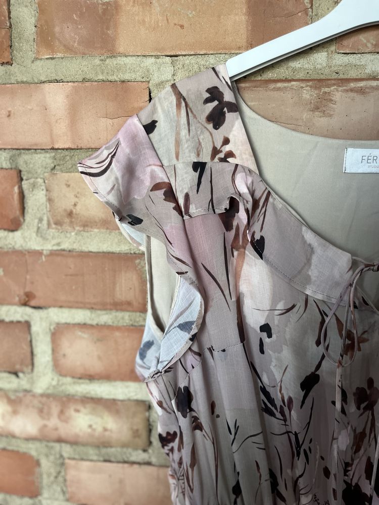42 feria sukienka elegancka liliowa kwiaty
