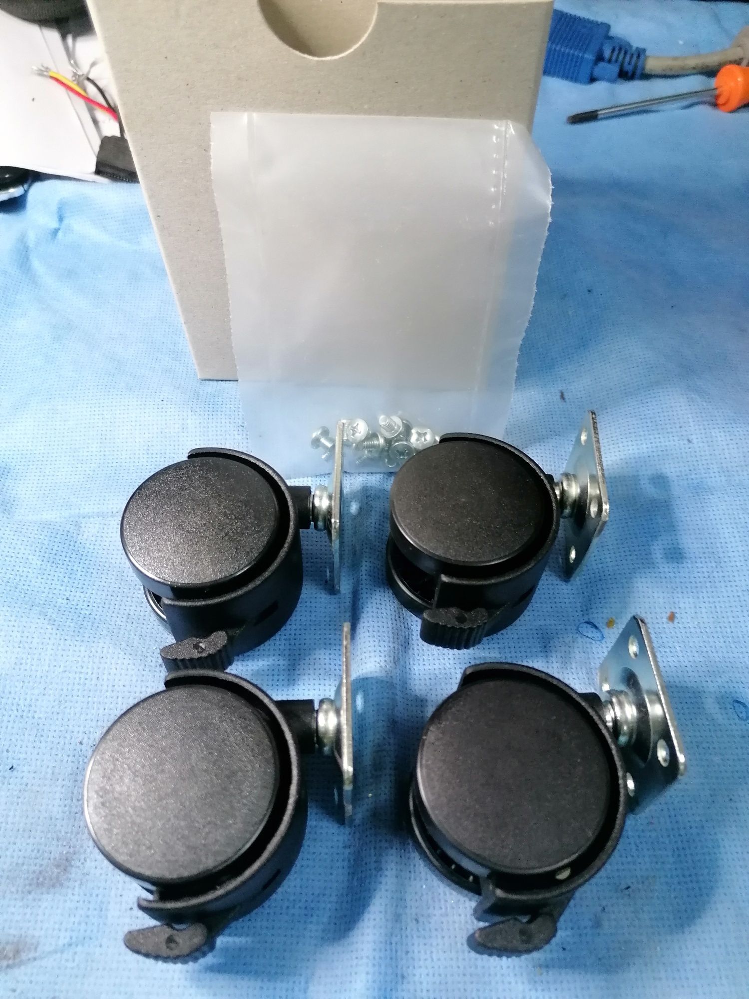 Conjunto de 4 rodizios