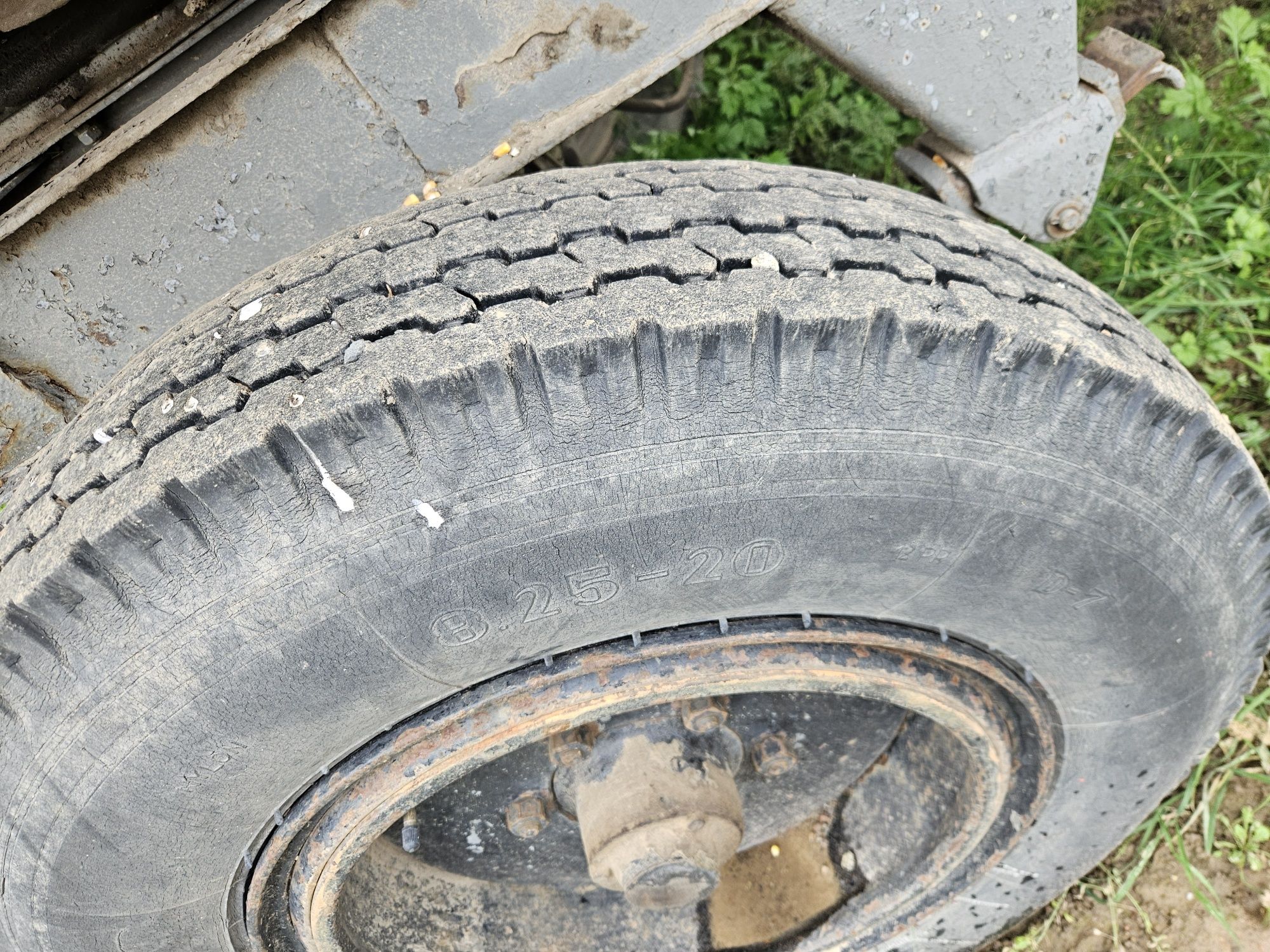 Przyczepy rolnicze D47