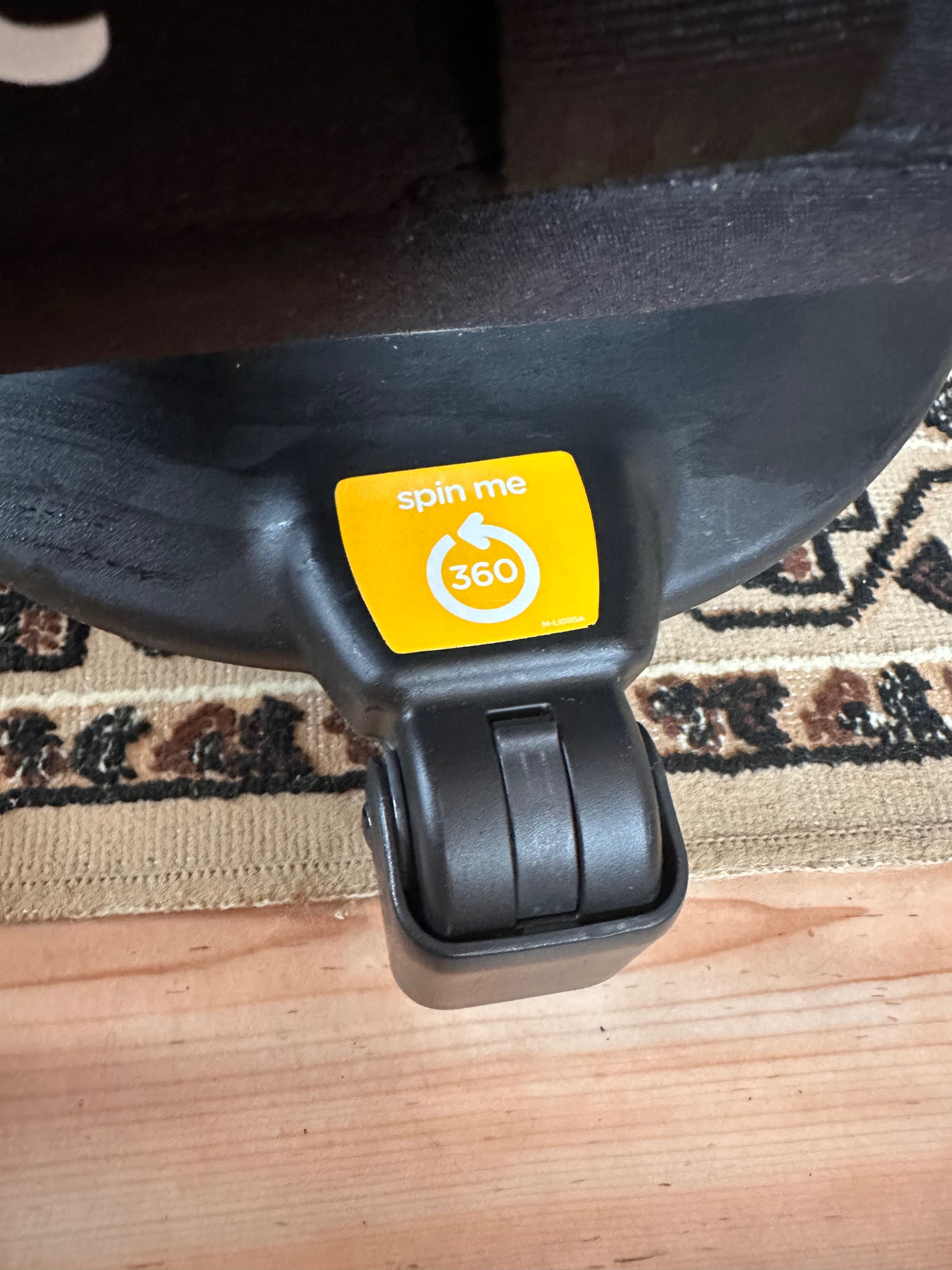 Sprzedam fotelik samochodowy Joie 360 isofix