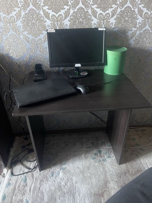 Офісний стіл, 12 штук. Б/у