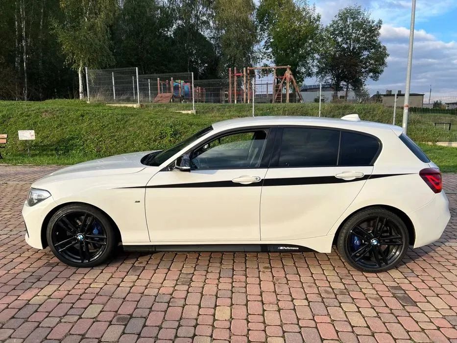 BMW 1M BMW 140I M-Perfomance