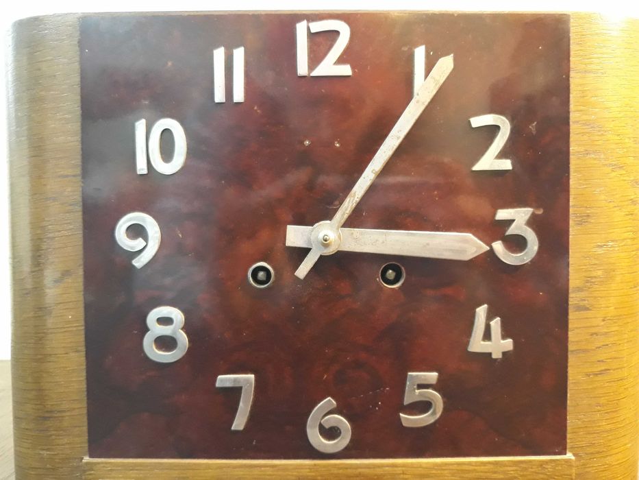 Zabytkowy zegar mechaniczny Art Deco niemieckiej marki Zentra