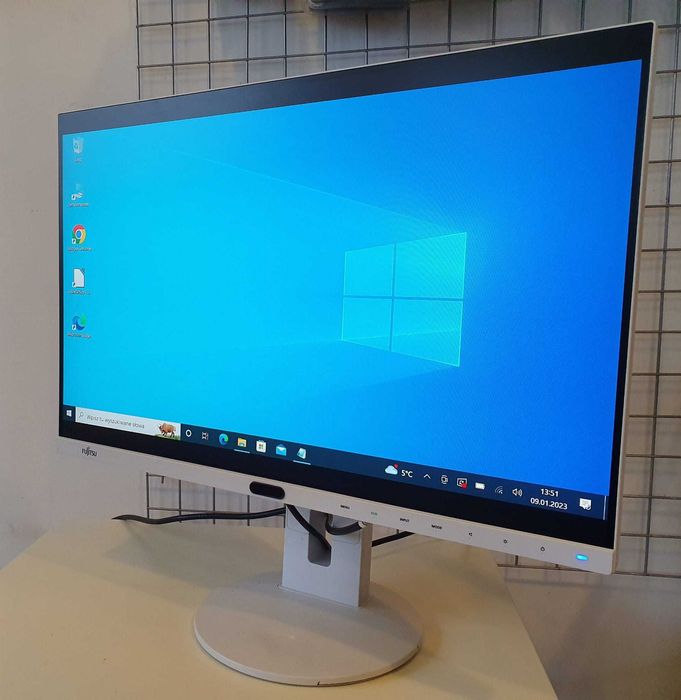 Bezramkowy Monitor Fujitsu P24W-8 NEO / 24'' / IPS / PLS / FHD / HDMI
