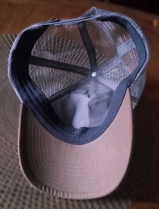 Buff czapka z daszkiem, usztywniana, onesize, jasna