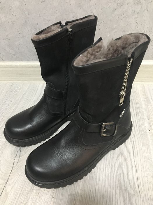 Продам детские зимние сапоги/ботинки Djoy 36 р.