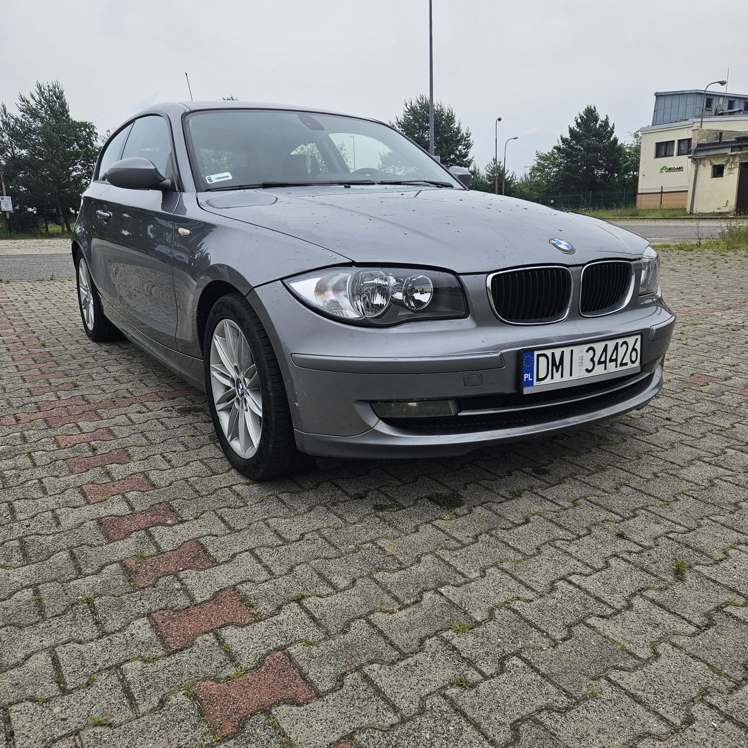 Bmw e87 120d automat