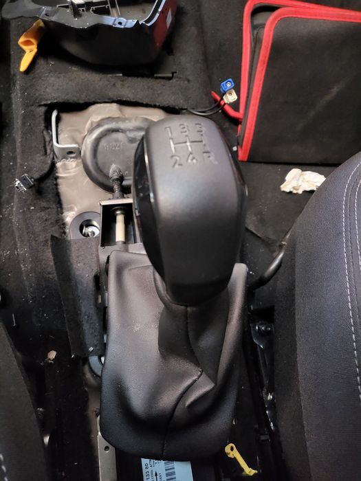 Manete alavanca velocidades peugeot 208