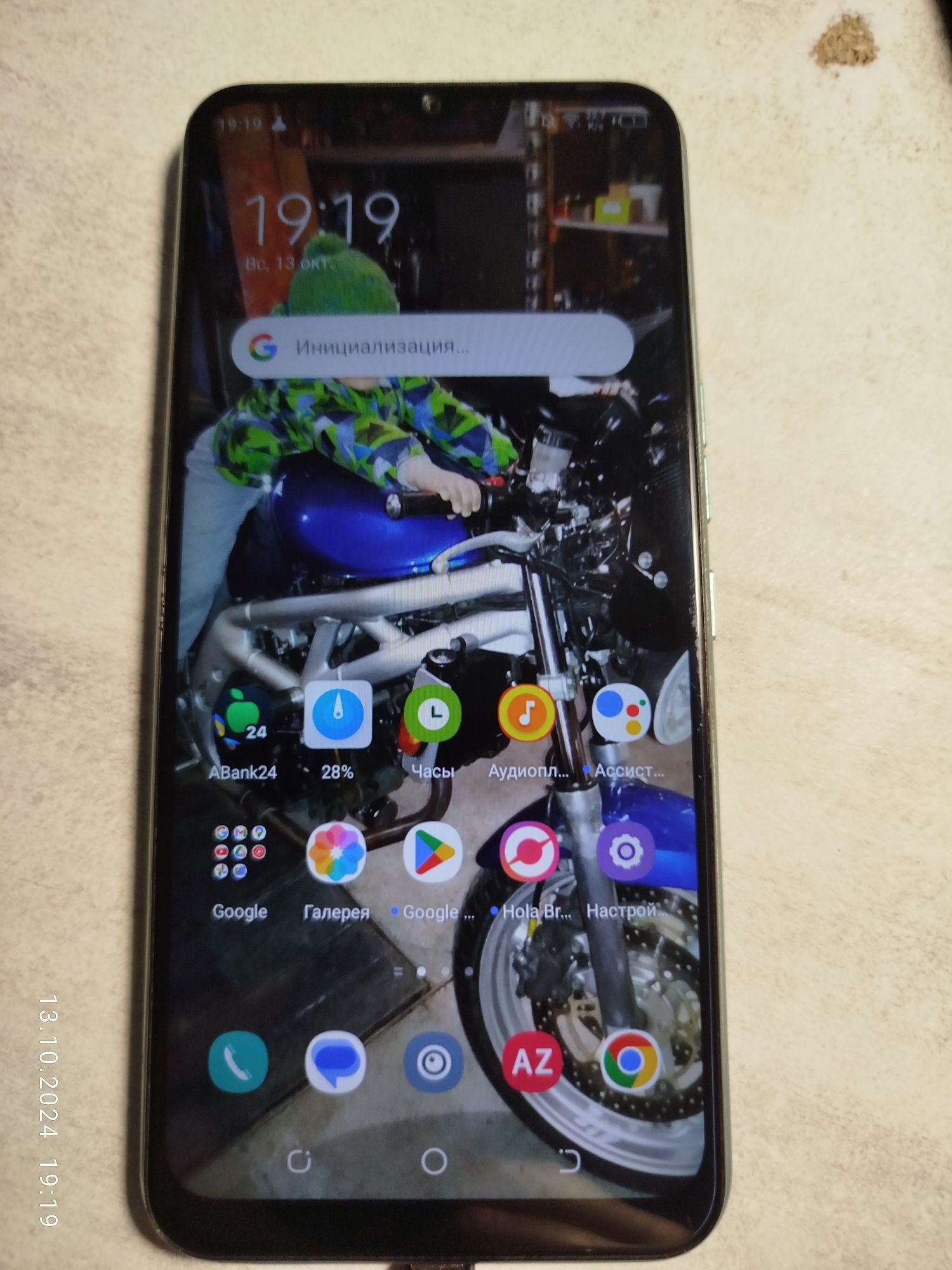 Продам смартфон tecno spark7