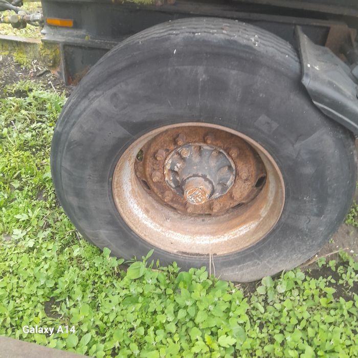 Продам причіп шміц