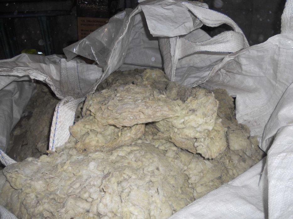 Wełna mineralna kawałki
