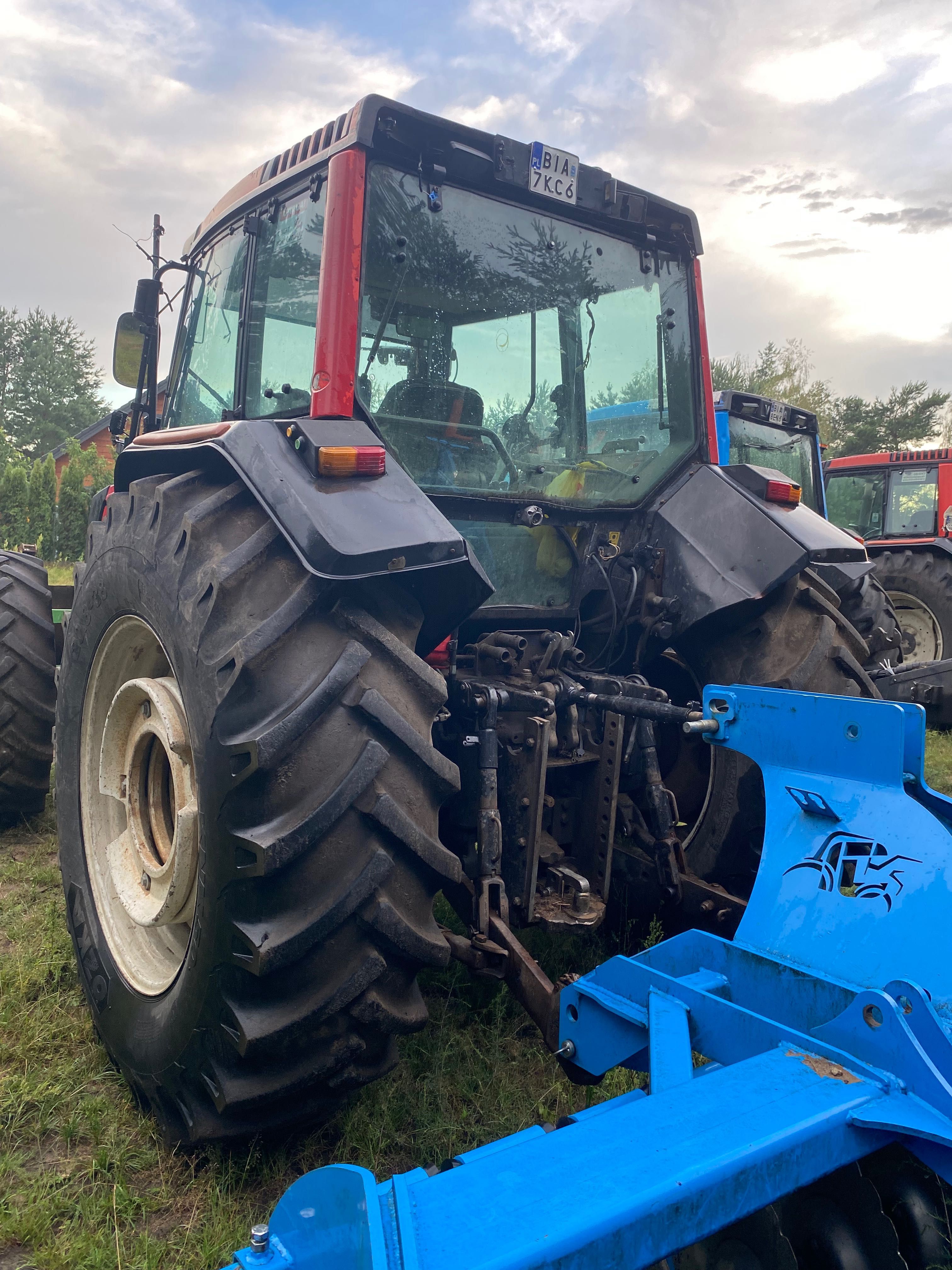 Valtra Valmet 8350