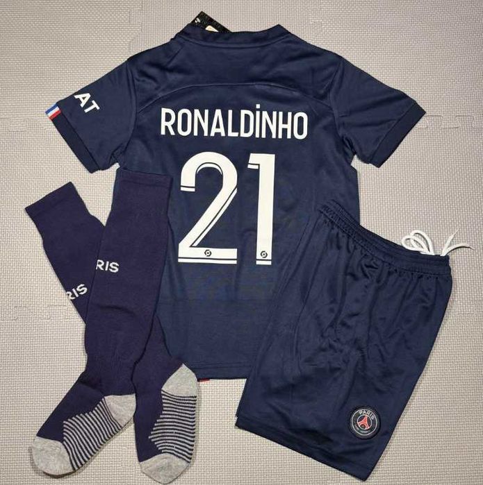Komplet piłkarski Ronaldinho PSG Legenda wszystkie rozmiary
