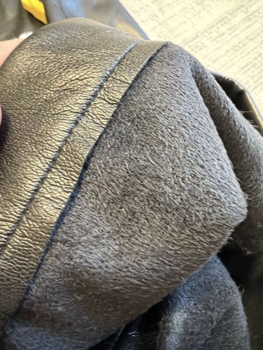 Брюки  Манго текущая клллекция.Размер хс(талия 33,бедра 45,длина 100)