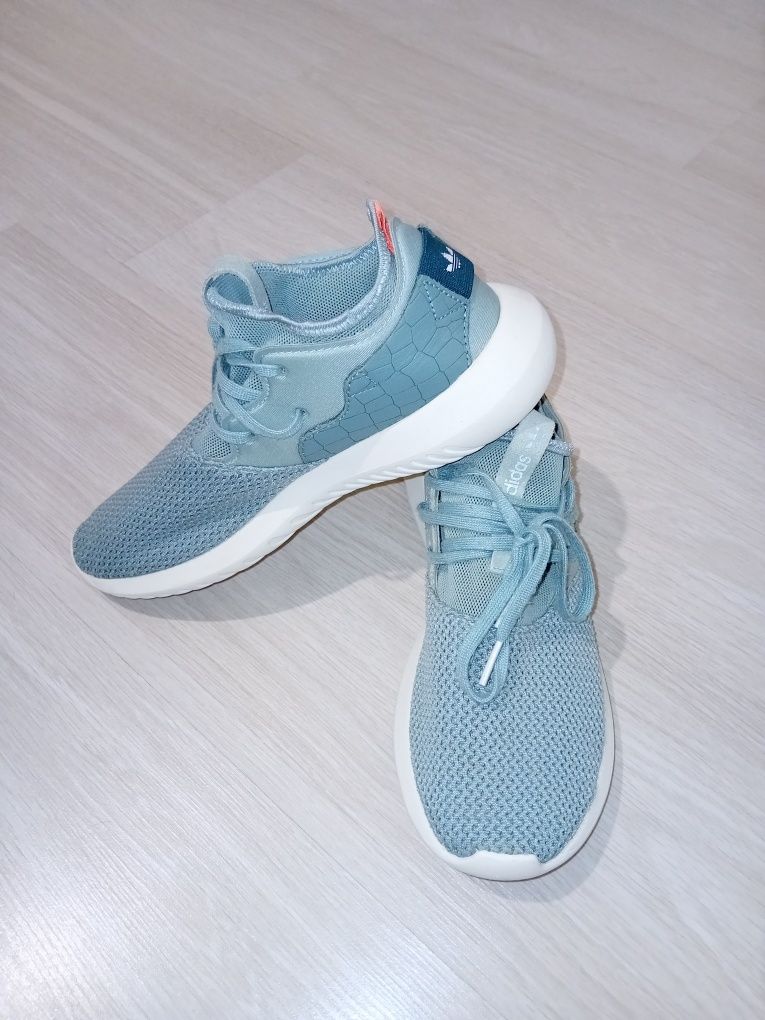 Кроссовки Adidas Tubular Entrap W BA7101 38.5 (5 UK) 24 см