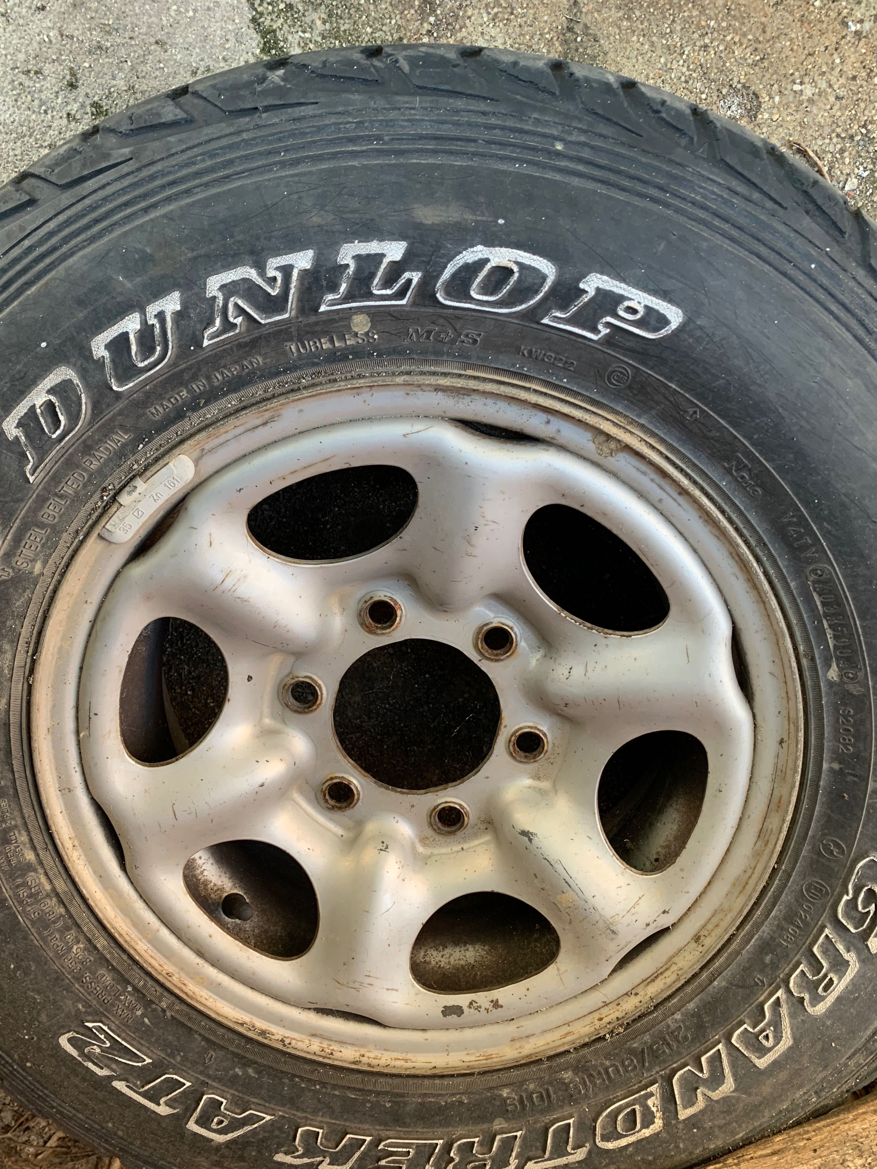 Vende-se jantes 15 Nissan mitsubishi
