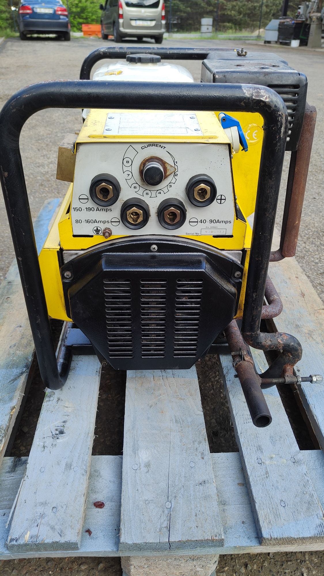 Esab KH170 HS 190 A spawarka elektrodowa spalinowa mobilna