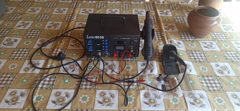 Паяльна станція 3 в 1 lukey853d