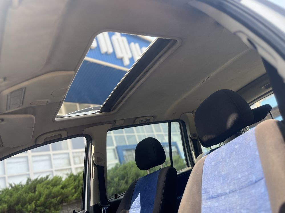 Opel Zafira 2.0TDi мкпп 5-ст