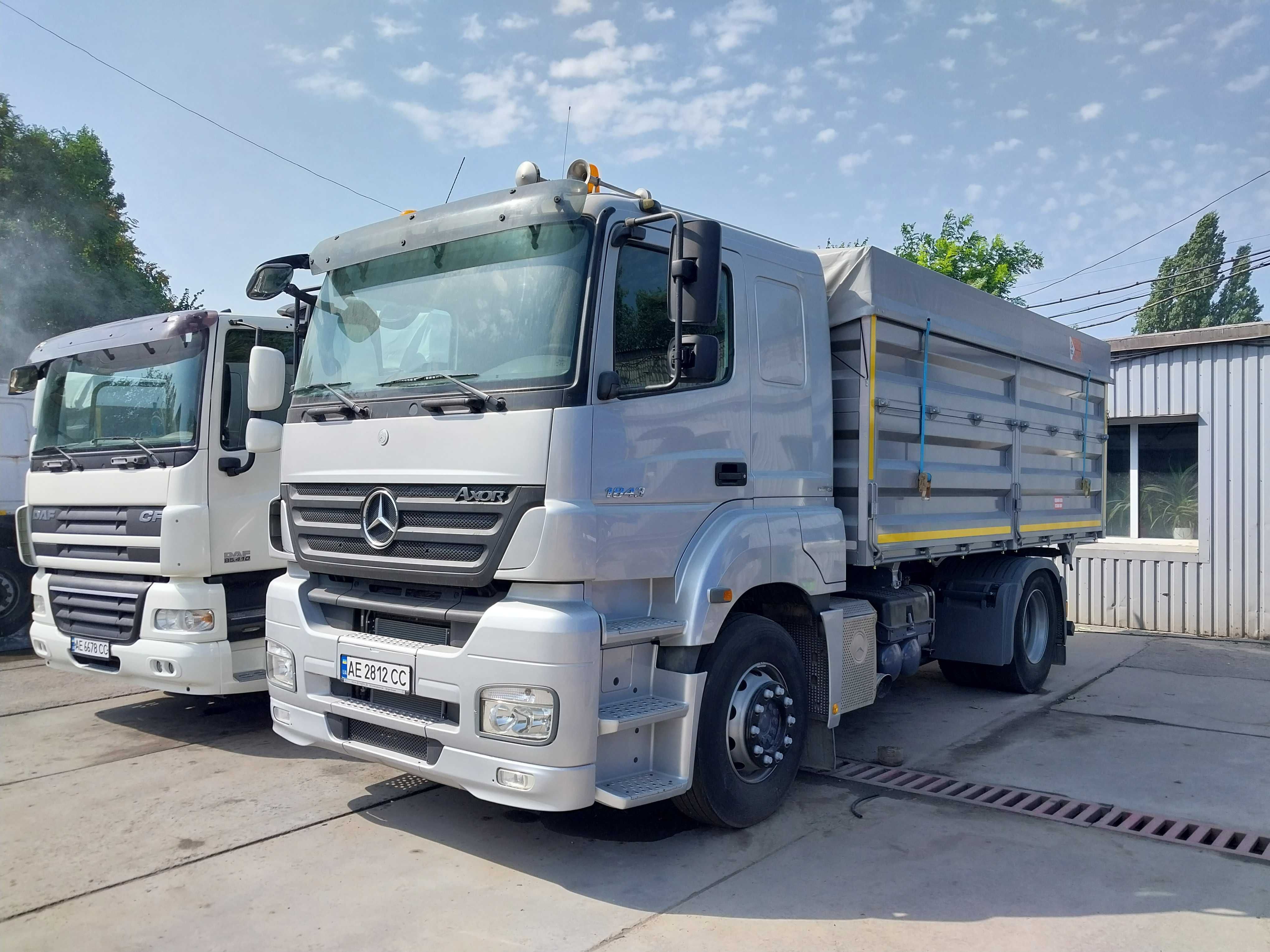 Продам Самосвал DAF. Зерновоз. Продажа готовых авто.