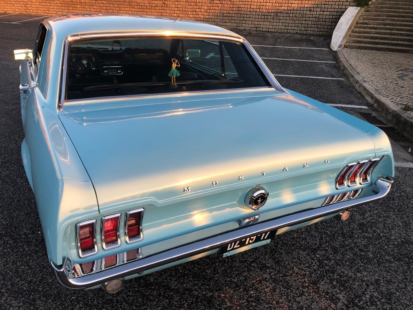 FORD MUSTANG 1967