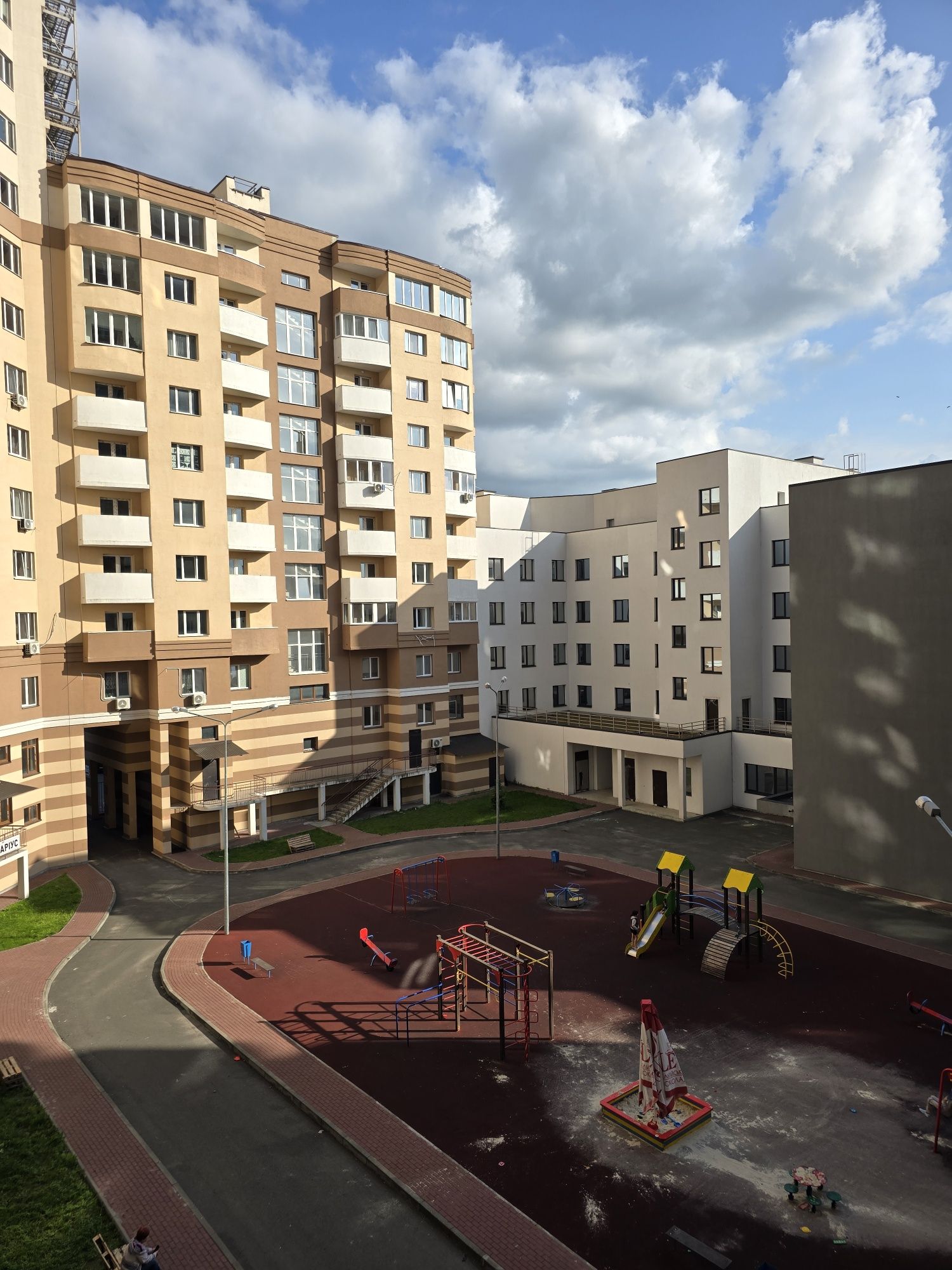 Продажа 2 кімната квартира центр!