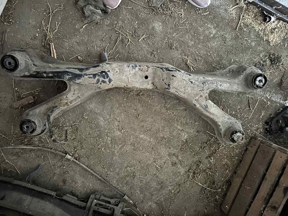 Продам балку на опель вектра б