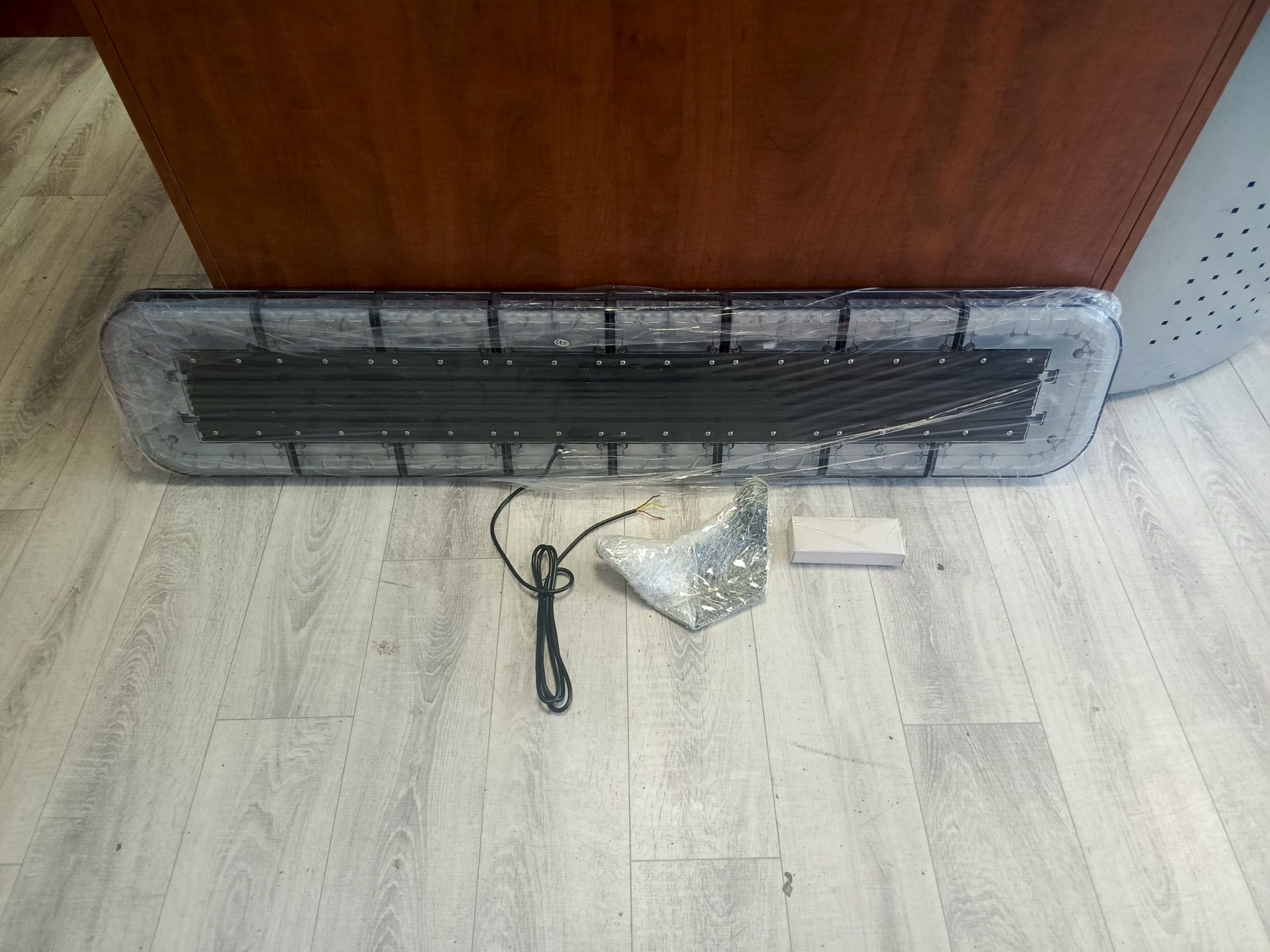 lampa ostrzegawcza kogut listwa belka świetlna sygnalizacja led 1211mm