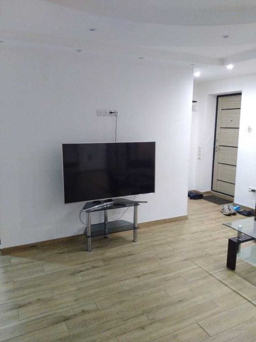 Продажа квартиры в центре города р-н Алея роз 42 метра