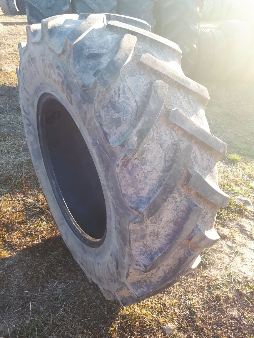 Opona opony zachodnie CONTINENTAL AC85 420/85 R - 30 (16.9) kilka szt.