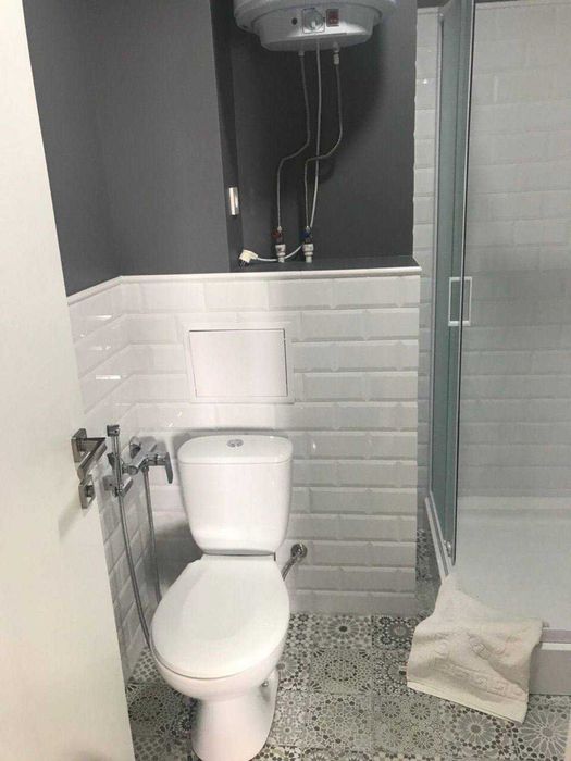 3 комн кв район Вузовского 8/9  69м2-60000у.е