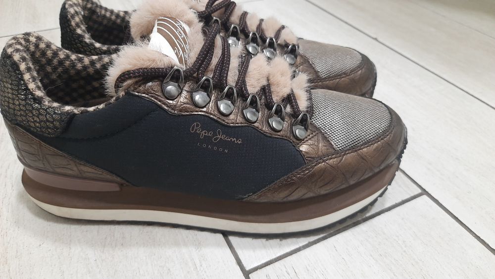 Кросівки жіночі Pepe Jeans London