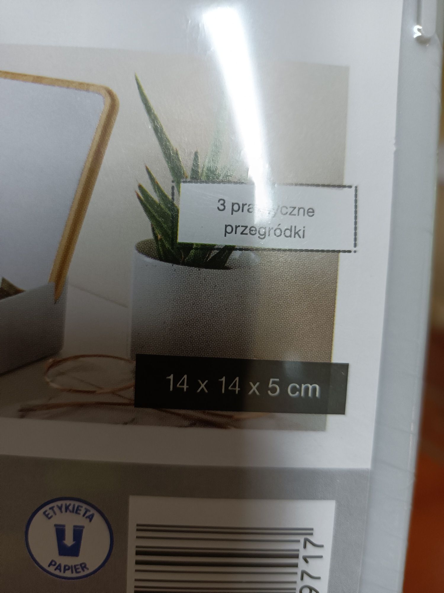 Organizer na kosmetyki