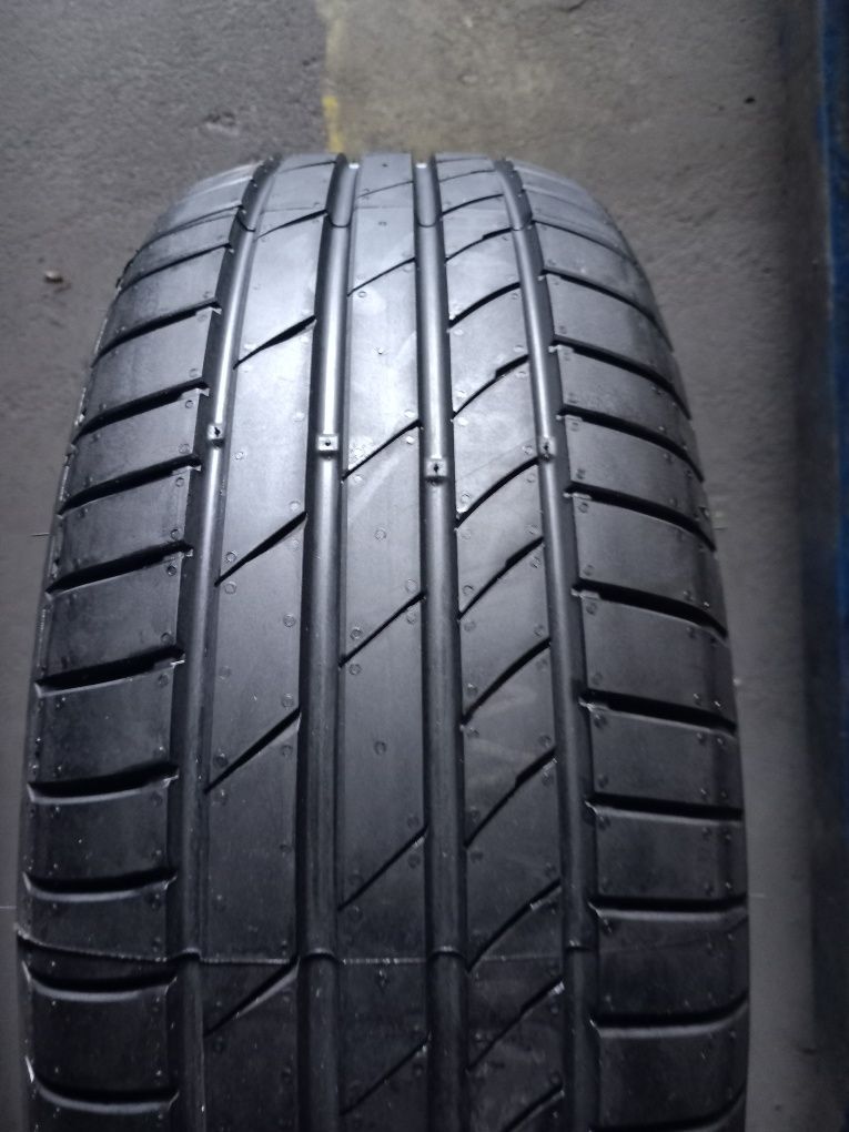 Nowe Kumho PS71 205/60 16 z montażem